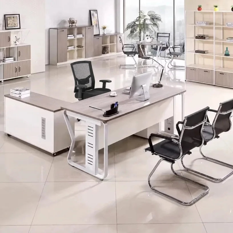 Eszti · Executive Desk w/ Mobile Storage